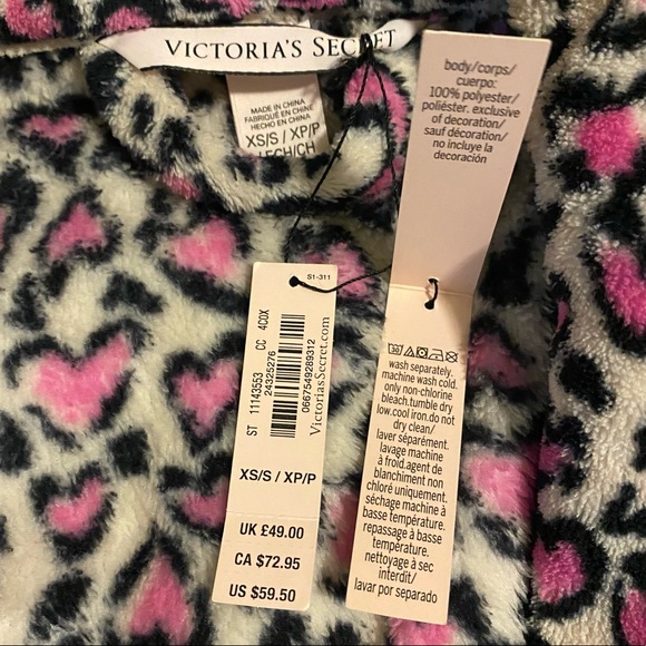 New Victoria Secret Pink Leopard heart❤️robe XS/S NWT. - Picture 2 of 12